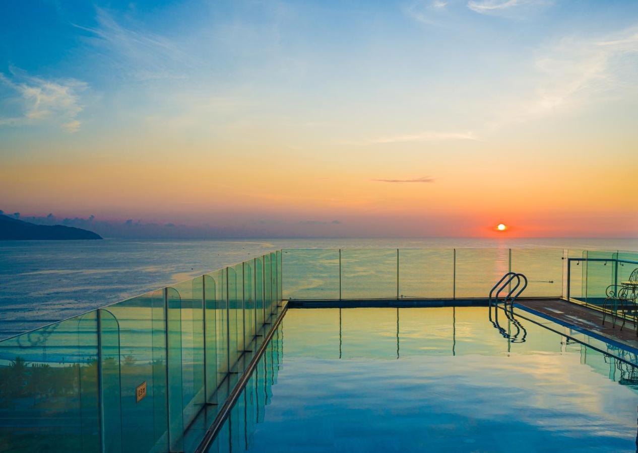 Alani Sea View Hotel Дананг Екстер'єр фото