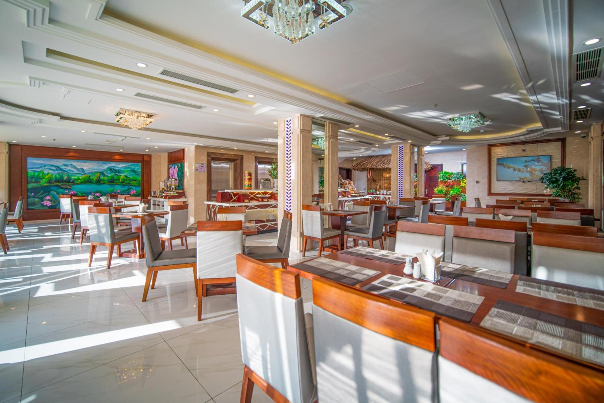 Alani Sea View Hotel Дананг Екстер'єр фото