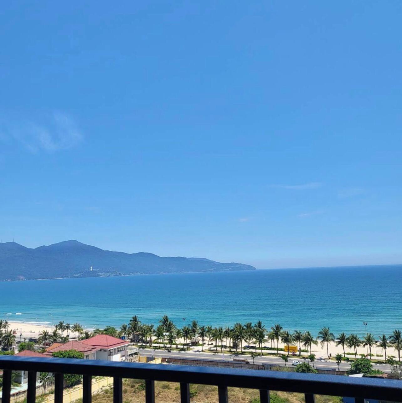 Alani Sea View Hotel Дананг Екстер'єр фото