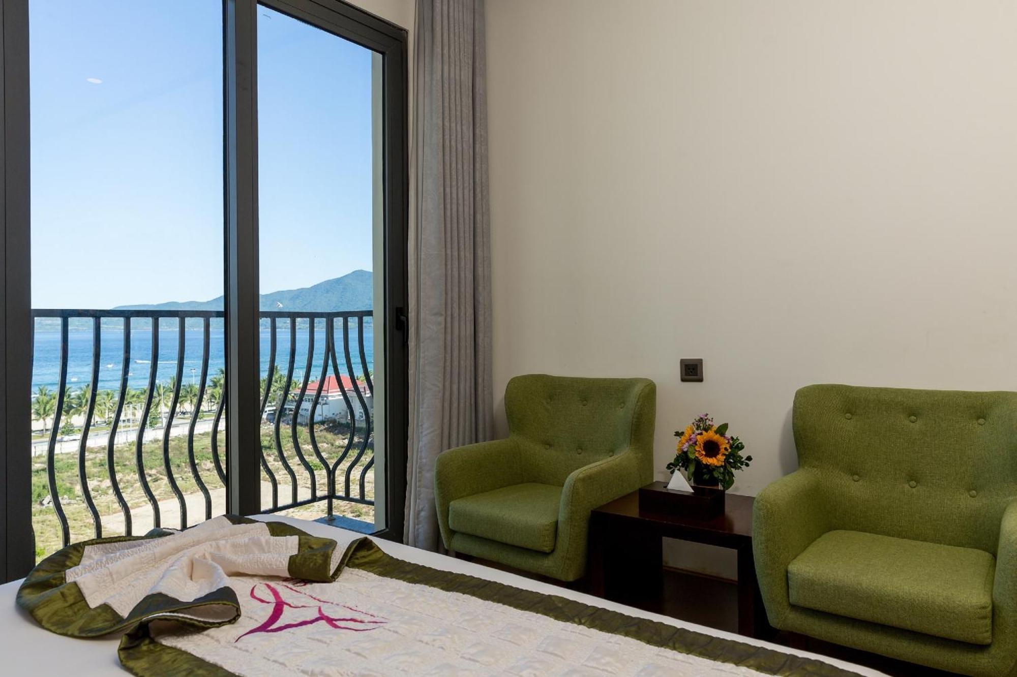 Alani Sea View Hotel Дананг Номер фото
